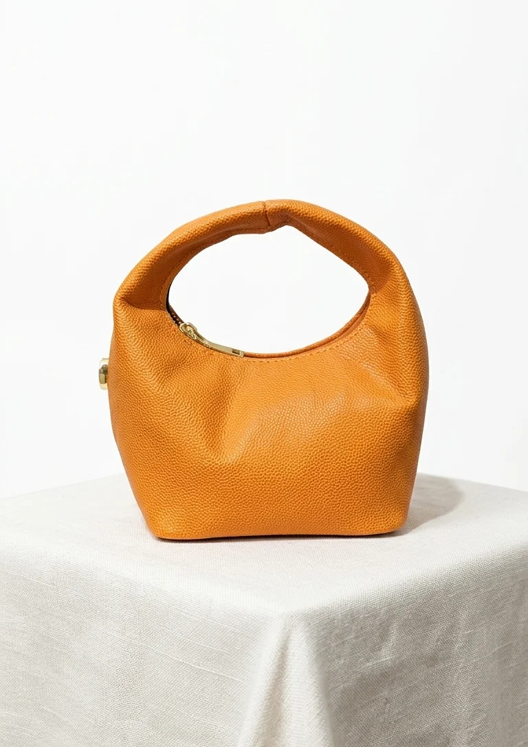 Ora Nelo Orange Mini bag